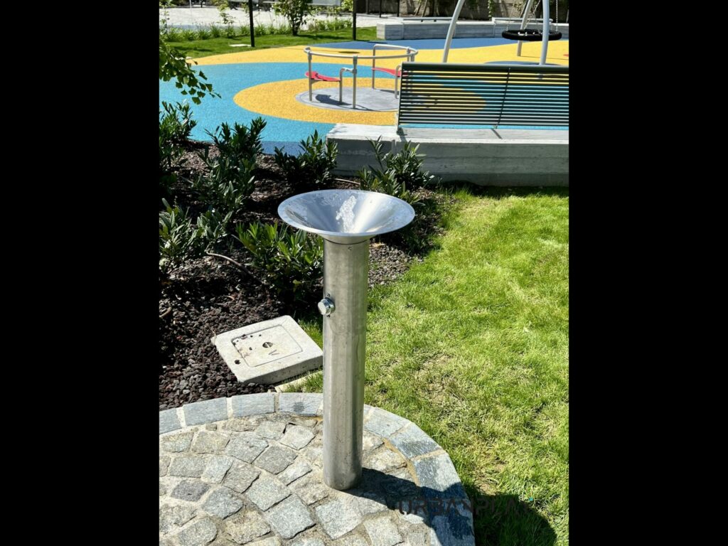 Fontana per spazio pubblico nel parco giochi di Andorno Micca