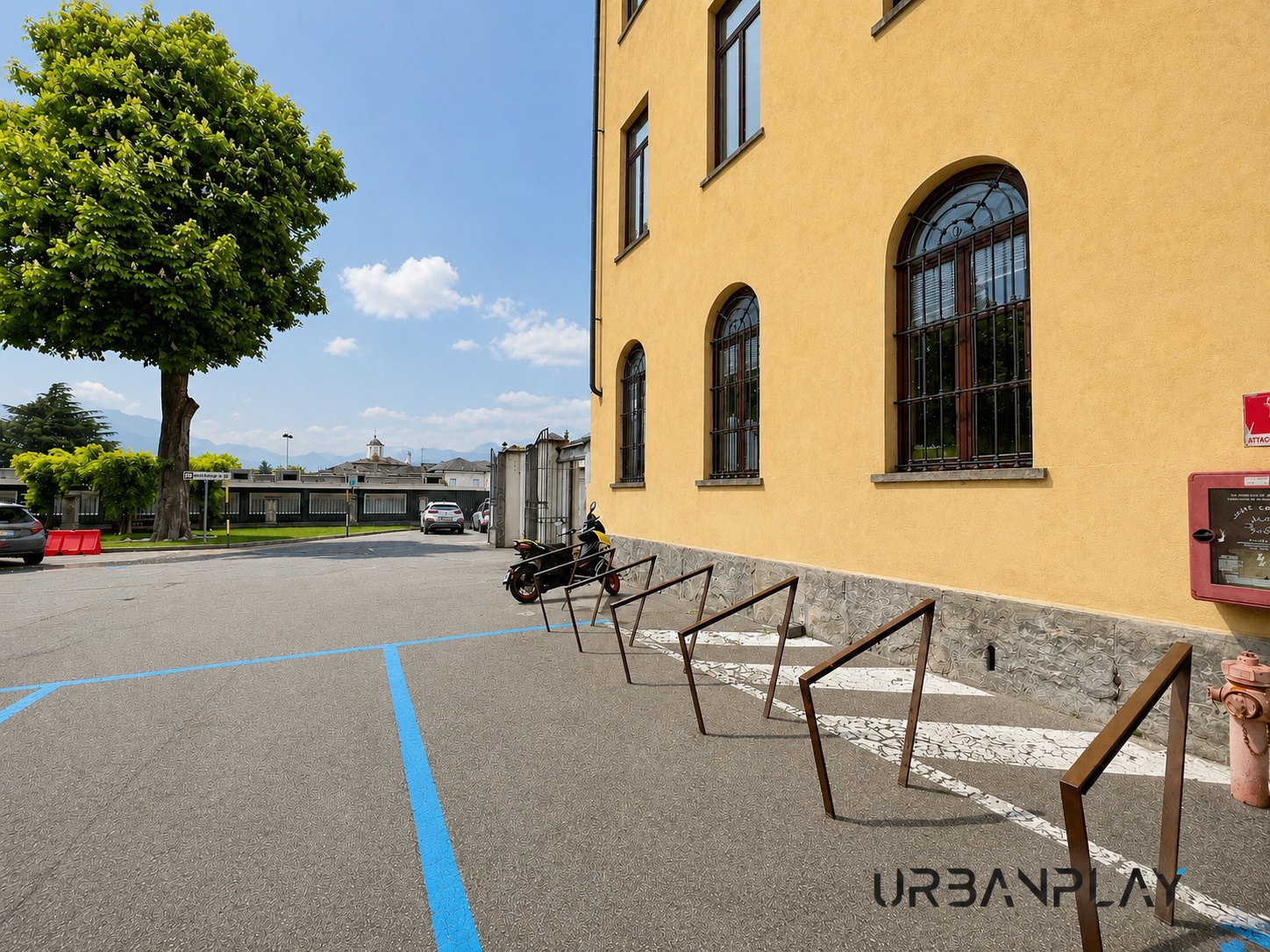 Portabiciclette Edgetyre negli spazi esterni dell’Università della Valle d’Aosta