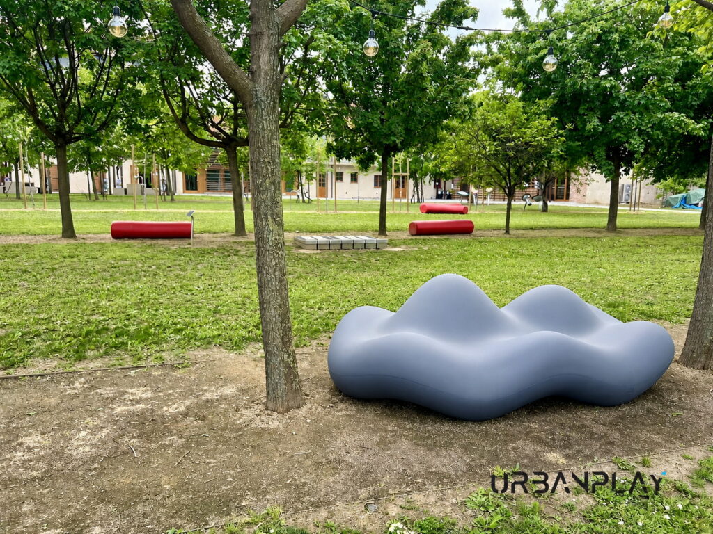 Seduta Halong INOUT per area relax nel parco